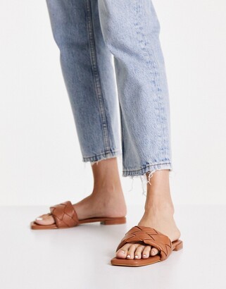 Vero Moda weave strap flat sandals with square toe in tan