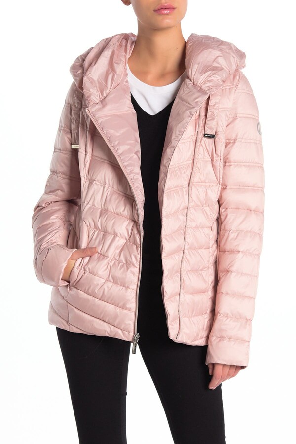 laundry by shelli coats