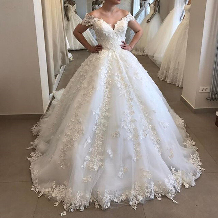 MYYBLE Customized Off Shoulder Puffy Ball Gown Wedding Dress Appliques Tulle Backless V Neck Lace Bridal Gown backless Robe De Mariee