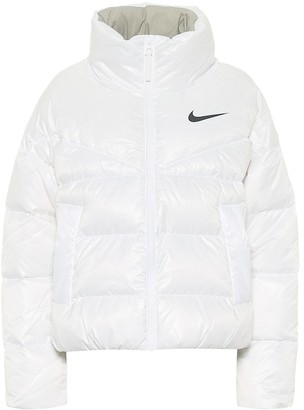 nike white down jacket