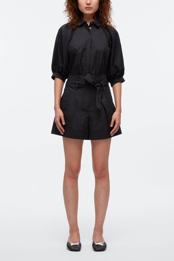 Belted Shorts With Cuffs in MIDNIGHT