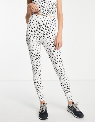 Vero Moda Women's Leggings | Shop the world's largest collection of fashion  | ShopStyle