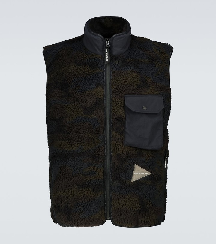 and wander Fleece Boa Campo Vest in Green for Men Mens Clothing Jackets Waistcoats and gilets 