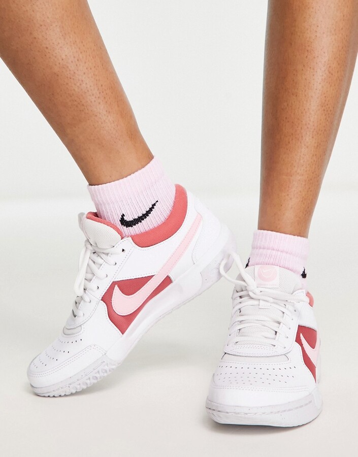 Nike Zoom Court Lite 3 sneakers in white - WHITE - ShopStyle