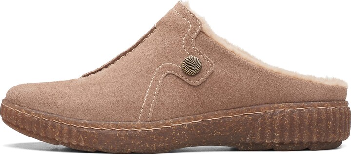 clarks women's step flow clog