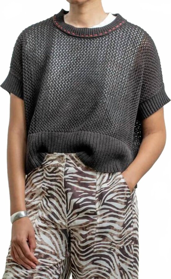 Raquel Allegra Miro Short-Sleeve Pullover Top In Brown Marled