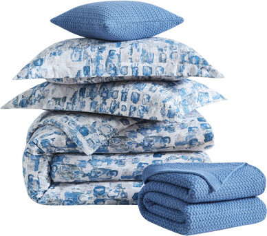 SouthShore Fine Linens Rhythm Oversized Reversible lightweight Comforter Holiday Bedding Set