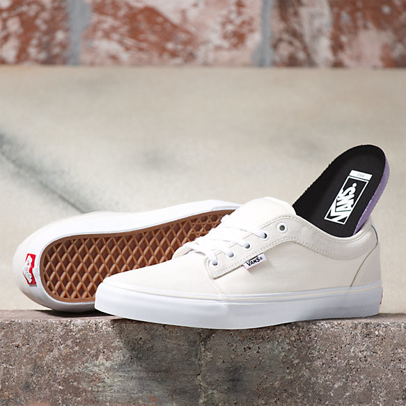 vans chukka boot black suede