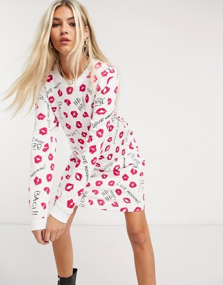 Love Moschino kisses print jersey sweater dress in white