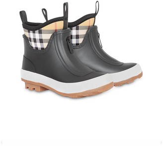 little girl burberry shoes