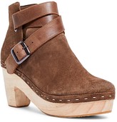 platform clog boots