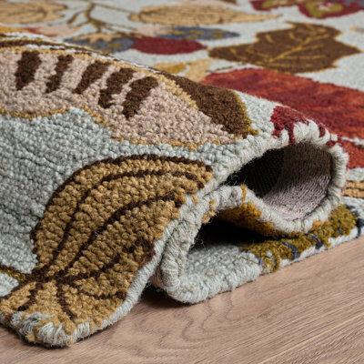 Winston Porter Emrick Hand Hooked Wool Floral Rug