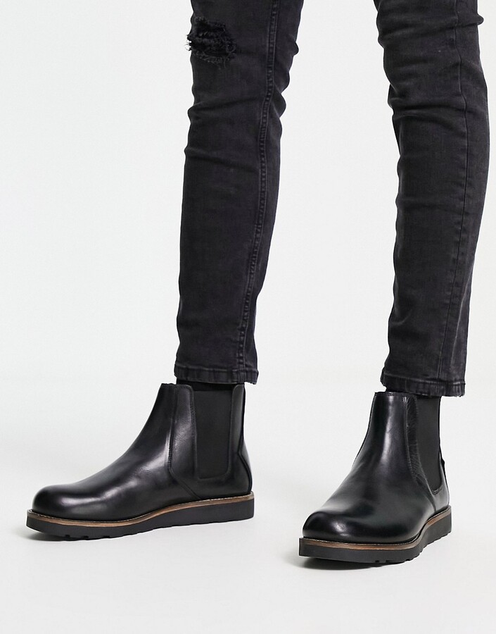 Original Penguin chunky high shine chelsea boots in black leather ...