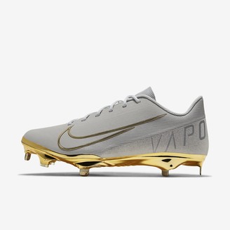 nike white and gold baseball cleats