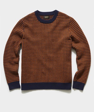 brown houndstooth sweater