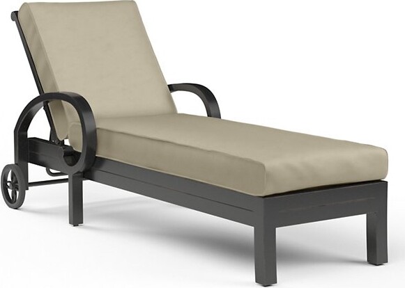 Sunset West Monterey Outdoor Chaise Lounge in Cream
