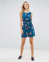 Thumbnail for your product : New Look Tall Floral Dress