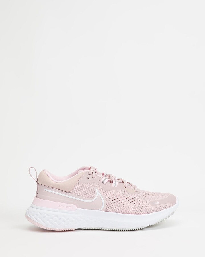 nike react miler pink