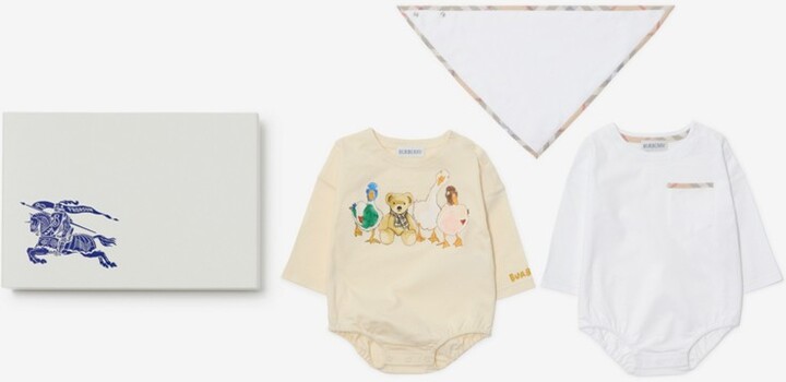 Burberry Childrens Thomas Bear and Friends Three-piece Baby Gift Set Size: 3M