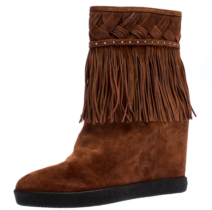 concealed wedge boots