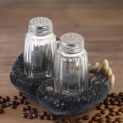 FC Design 5"W Bear Claw Salt & Pepper Shakers Holder