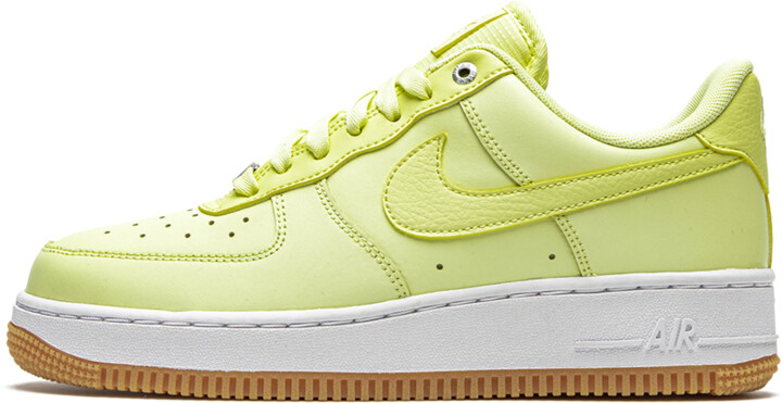 neon green nike shoes