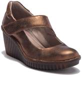 bionica darva wedge mary jane