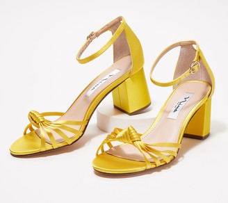 nina naydeen sandal gold