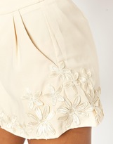 Thumbnail for your product : Little Mistress Floral Applique Shorts