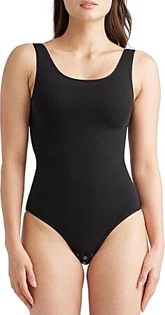 Yummie Seamlessly Shaped Ruby Scoop Neck Bodysuit