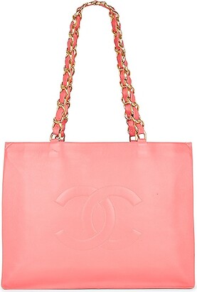 Chanel Women's Pink Tote Bags