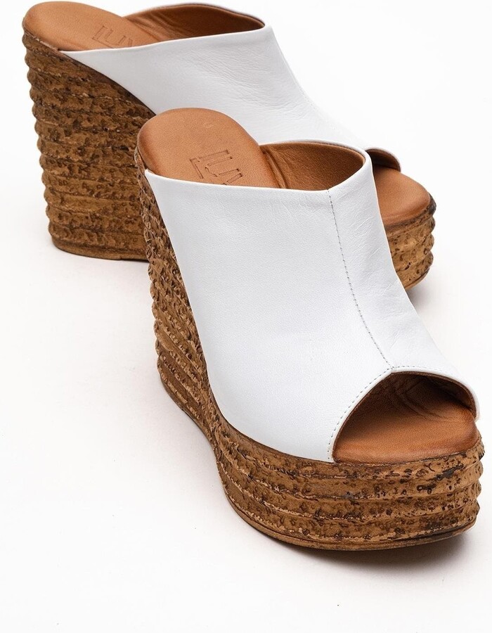 Forever & Always Shoes Nelly Leather Platform Sandal