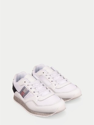 tommy hilfiger school shoes
