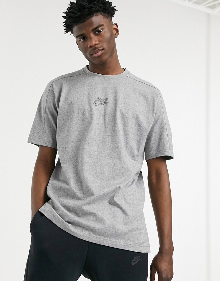 Gravere Fil Men Nike Revival Tech pack t-shirt in black - ShopStyle