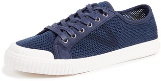 tretorn men's tennis shoes