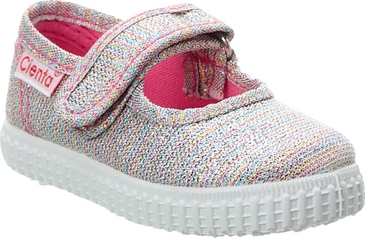 Cienta Canvas Sneaker