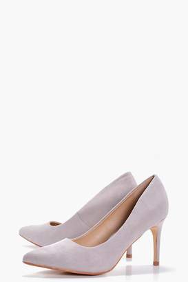boohoo Low Heel Pointed Court Shoes