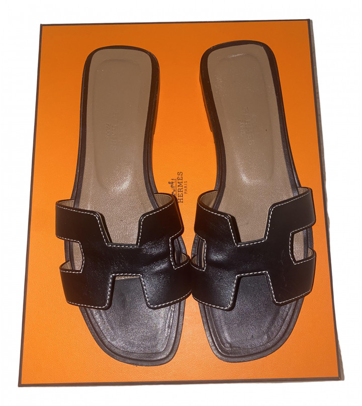 hermes oran black patent