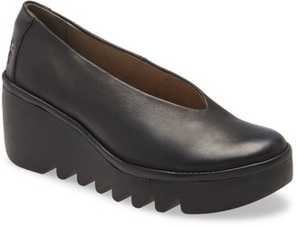 fly london wedge pump