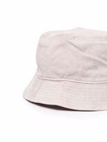 Thumbnail for your product : Nike Swoosh logo-detail bucket hat