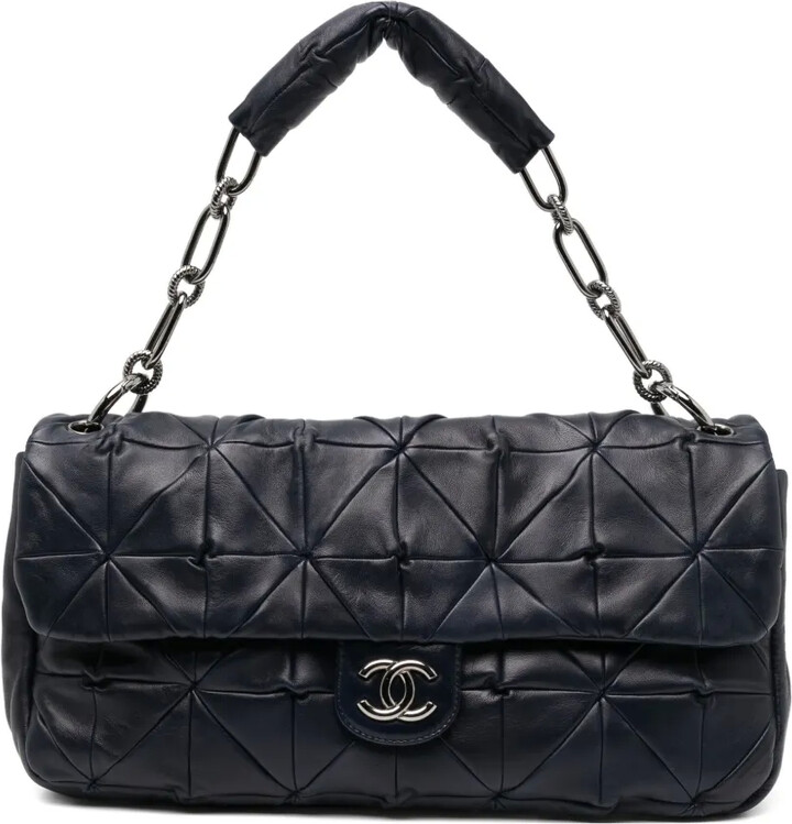 Chanel Pre Owned Jumbo Classic Flap Shoulder Bag