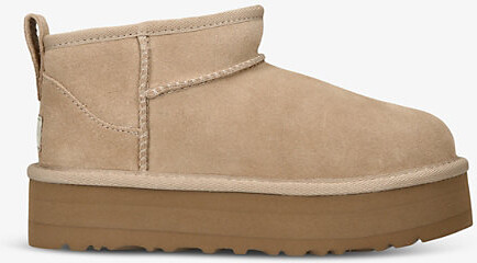 UGG Tan Classic Ultra Mini Logo-Patch Suede and Shearling Platform Ankle Boots 7-10 Years Eur 36 /3.5 Uk Adult