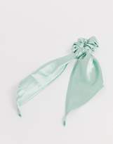 Thumbnail for your product : New Look 2 pack satin scrunchies in multi