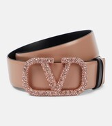 Thumbnail for your product : Valentino Garavani VLogo Signature reversible leather belt