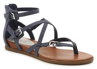guess carlyn sandals