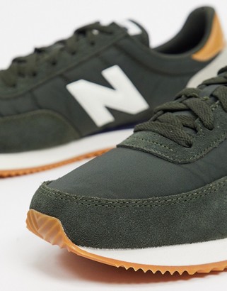 new balance 720 trainers in dark green
