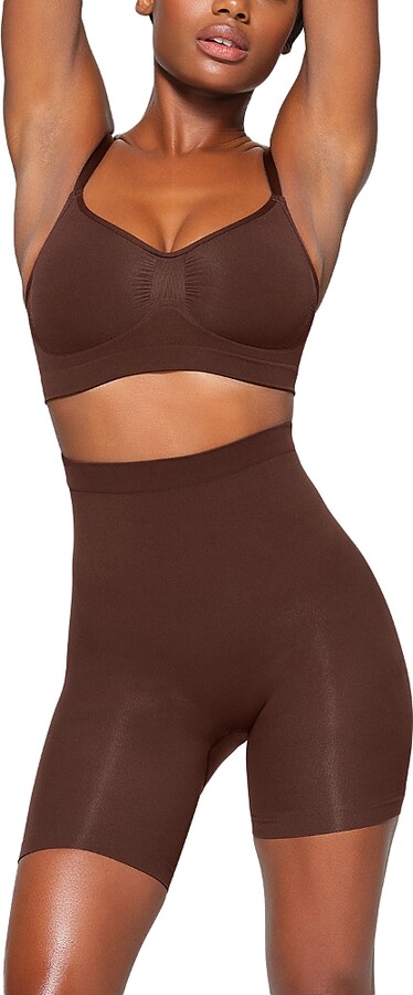 SKIMS Seamless Sculpt Mid Thigh Shorts
