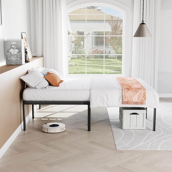 TUYOHWHeavy-DutyPlatformBedwithPremiumSteelSlats,SturdyMetalBedFramewith700lbsCapacity,NoBoxSpringRequired,KingSize