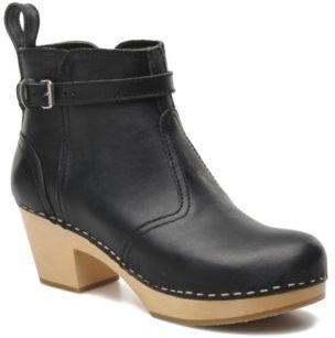 Swedish Hasbeens Women's Jodhpur Rounded Toe Ankle Boots In Black - Size 5.5