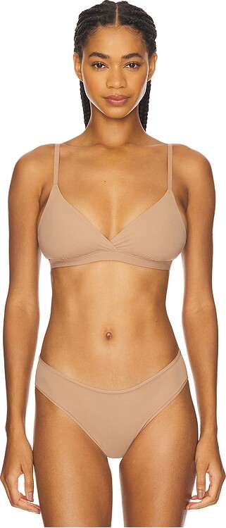 SKIMS Fits Everybody Crossover Bralette